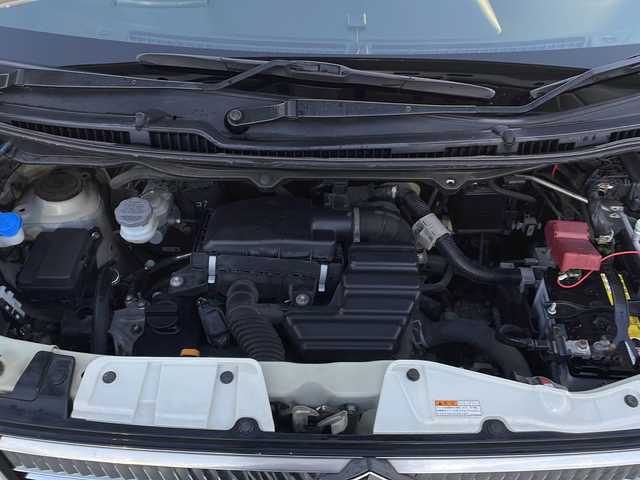 スズキ ワゴンＲ HYBRID FZ 山口県 2017(平29)年 8.4万km ピュアホワイトP 純正メモリーナビ/・フルセグテレビ/・Bluetooth/・CD/DVD/USB/AUX/・全方位カメラ/ビルトインETC/本革巻きステア/・ステアスイッチ/シートヒーター/ヘッドアップディスプレイ/アイドリングストップ/スズキセーフティサポート/・衝突被害軽減ブレーキ/・デュアルセンサーブレーキサポート/・横滑り防止装置/・車線逸脱警報/・誤発進抑制機能/プッシュスタート/スマートキー/ＬＥＤオートライト/ＬＥＤフォグ/ＬＥＤルームランプ/オートリトラウィンカーミラー/純正フロアマット/純正ドアバイザー/純正14インチAW/保証書/取扱説明書/ナビ取扱説明書/スペアスマートキー有り/シートカバー