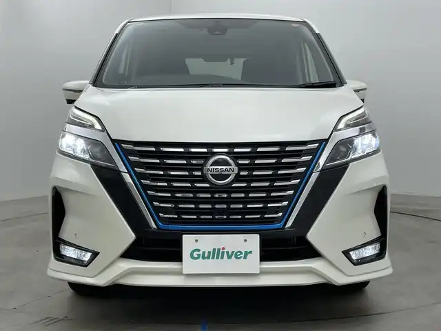 日産 セレナ e－パワー ハイウェイスター V 岡山県 2020(令2)年 4.6万km ブリリアントホワイトパール 福祉車両/・セカンドスライドアップシート/純正10インチナビ/・MM519D-L/（CD/DVD/TV/BT/Carplay)/純正11インチフリップダウンモニター/全方位カメラ/パーキングアシスト/両側パワースライドドア/プロパイロット/純正前後ドライブレコーダー/LEDヘッドライト/オートライト/ハンドルヒーター/シートヒーター/ETC