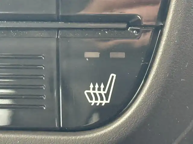 ホンダ Ｎ ＢＯＸ L 千葉県 2023(令5)年 2.9万km ブリティッシュグリーンP 純正メモリーナビ/ワンセグTV/CD/Bluetooth/両側パワースライドドア/レーダークルーズコントロール/バックカメラ/D/N席シートヒーター/ホンダセンシング/LEDヘッドライト/オートライト/スマートキー/プッシュスタート/純正フロアマット