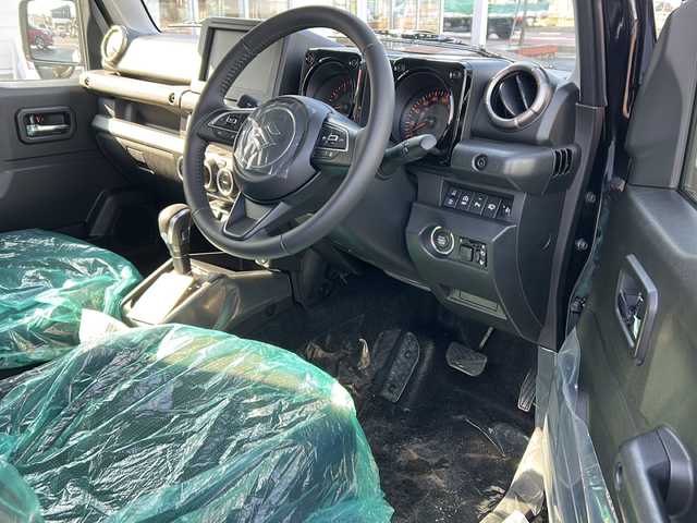 スズキ ジムニー ノマド FC 秋田県 2025(令7)年 0.1千km 黒 前席シートヒーター/レーダークルーズコントロール/スズキセーフティ/純正16インチAW/LEDライト/フォグランプ