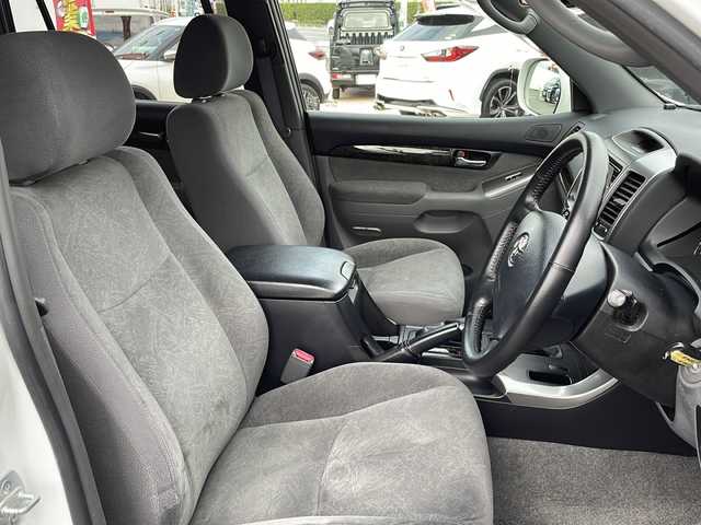 トヨタ ランドクルーザー プラド TX－LTD 60thスペシャル 佐賀県 2007(平19)年 18万km ホワイト ワンオーナー/社外ナビ（CN-RE05WD）/フルセグTV/Bluetooth/USB/DVD/バックカメラ/センターデフロック/ETC/LEDヘッドライト/オートライト/フォグランプ/ルーフレール/純正17インチAW/純正フロアマット/保証書/記録簿H22/24/26/30/R2/4/6/取扱説明書/スペアキー