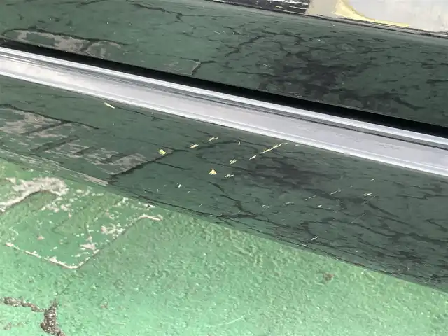 日産 デイズ ハイウェイスターX 埼玉県 2016(平28)年 7.4万km ブラック ワンオーナー/新車時保証書/取扱説明書/純正SDナビ（MM316D-W)/　（フルセグTV/BT/CD・DVD/SD/USB/ラジオ）/トラクションコントロール機能/スタビリティコントロール機能/エマージェンシーブレーキ/レーザーレーダー/アラウンドビューモニター/プッシュスタート/ステアリングスイッチ/オートライト/純正HIDヘッドライト/オートハイビーム/アイドリングストップ/ETC/純正フロアマット/純正ドアバイザー/タイヤサイズ　　155/65/R14