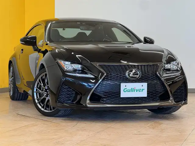 レクサス ＲＣ Ｆ 群馬県 2015(平27)年 6.5万km ブラック レーダークルーズコントロール/オートハイビーム/ブラインドスポットモニター/パーキングセンサー/レーンディパーチャーアラート/プリクラッシュセーフティ/純正SDナビ/   BT/フルセグ/CD/DVD/Blu-ray/SD/AM/FM/USB/バックカメラ/黒革シート/前席シートヒーター/前席エアシート/本革巻きステアリング/ステアリングヒーター/3眼LEDヘッドライト/純正フロアマット/純正19インチAW/ドライブレコーダー/ビルトインETC