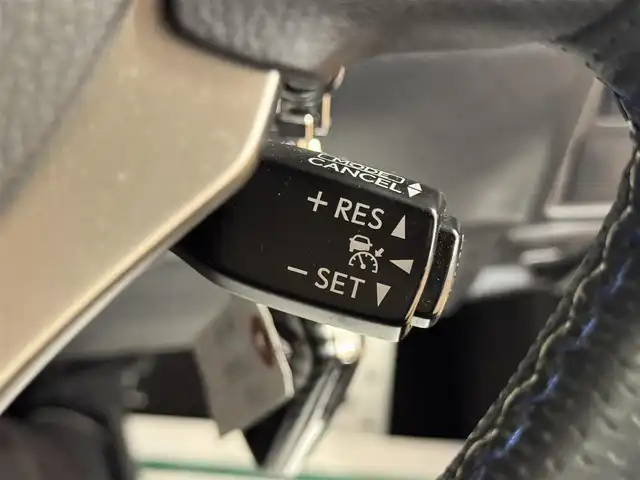 レクサス ＲＣ Ｆ 群馬県 2015(平27)年 6.5万km ブラック レーダークルーズコントロール/オートハイビーム/ブラインドスポットモニター/パーキングセンサー/レーンディパーチャーアラート/プリクラッシュセーフティ/純正SDナビ/   BT/フルセグ/CD/DVD/Blu-ray/SD/AM/FM/USB/バックカメラ/黒革シート/前席シートヒーター/前席エアシート/本革巻きステアリング/ステアリングヒーター/3眼LEDヘッドライト/純正フロアマット/純正19インチAW/ドライブレコーダー/ビルトインETC