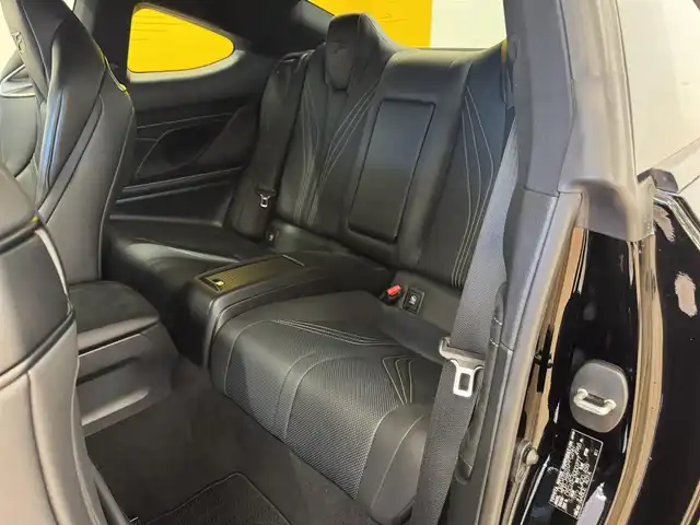 レクサス ＲＣ Ｆ 群馬県 2015(平27)年 6.5万km ブラック レーダークルーズコントロール/オートハイビーム/ブラインドスポットモニター/パーキングセンサー/レーンディパーチャーアラート/プリクラッシュセーフティ/純正SDナビ/   BT/フルセグ/CD/DVD/Blu-ray/SD/AM/FM/USB/バックカメラ/黒革シート/前席シートヒーター/前席エアシート/本革巻きステアリング/ステアリングヒーター/3眼LEDヘッドライト/純正フロアマット/純正19インチAW/ドライブレコーダー/ビルトインETC