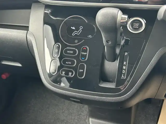 日産 デイズ ルークス ハイウェイスターX 宮崎県 2017(平29)年 9万km ホワイトパール /ナビ(MM317D-W)//TV/CD/DVD/Bluetooth//アラウンドビューモニター//バックカメラ//片側パワースライドドア//オートライト//純正フロアマット//純正アルミホイール//ドアバイザー//取扱/保証書//スペアキー×１