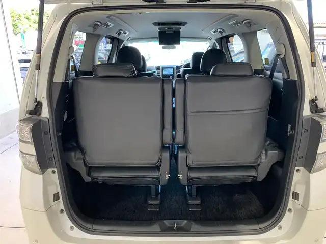 トヨタ ヴェルファイア 2．4Z 福井県 2012(平24)年 11.3万km ホワイトパールクリスタルシャイン (株)IDOMが運営する【じしゃロン福井店】の自社ローン対象車両になります。こちらは現金またはオートローンご利用時の価格です。自社ローンご希望の方は別途その旨お申付け下さい/純正ナビ（CD・DVD・BT接続可）/フルセグテレビ/バックカメラ/ETC/両側パワースライドドア/フリップダウンモニター/コーナーセンサー/HID