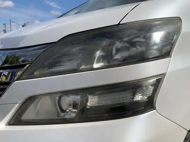 トヨタ ヴェルファイア 2．4Z 福井県 2012(平24)年 11.3万km ホワイトパールクリスタルシャイン (株)IDOMが運営する【じしゃロン福井店】の自社ローン対象車両になります。こちらは現金またはオートローンご利用時の価格です。自社ローンご希望の方は別途その旨お申付け下さい/純正ナビ（CD・DVD・BT接続可）/フルセグテレビ/バックカメラ/ETC/両側パワースライドドア/フリップダウンモニター/コーナーセンサー/HID