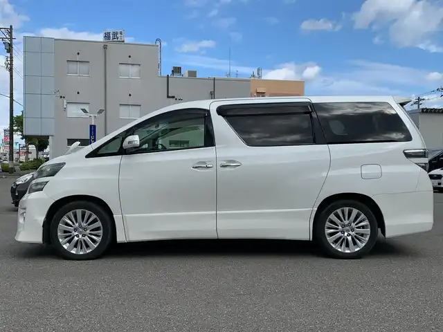 トヨタ ヴェルファイア 2．4Z 福井県 2012(平24)年 11.3万km ホワイトパールクリスタルシャイン (株)IDOMが運営する【じしゃロン福井店】の自社ローン対象車両になります。こちらは現金またはオートローンご利用時の価格です。自社ローンご希望の方は別途その旨お申付け下さい/純正ナビ（CD・DVD・BT接続可）/フルセグテレビ/バックカメラ/ETC/両側パワースライドドア/フリップダウンモニター/コーナーセンサー/HID