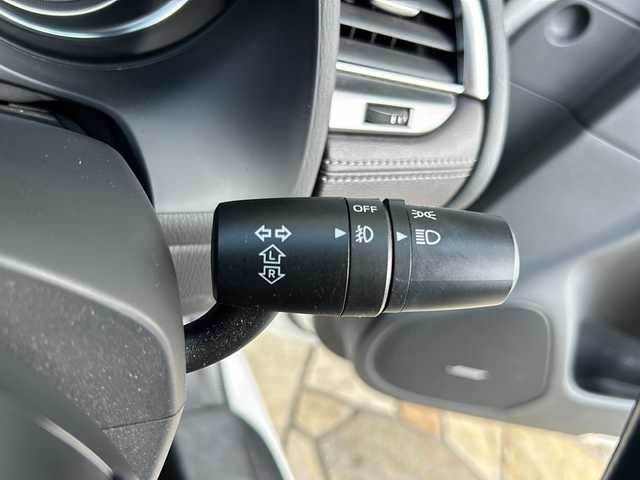 マツダ アテンザ ワゴン XD Lパッケージ 静岡県 2015(平27)年 5.4万km スノーフレイクホワイトパールマイカ 純正ナビ(フルセグTV・Bluetooth・CD・DVD)/バックカメラ/レーダークルーズコントロール/衝突被害軽減ブレーキ/車線逸脱警報システム/LEDヘッドランプ/オートライト/オートエアコン/パドルシフト/前席パワーシート/シートヒーター/スマートキー/プッシュエンジンスタート