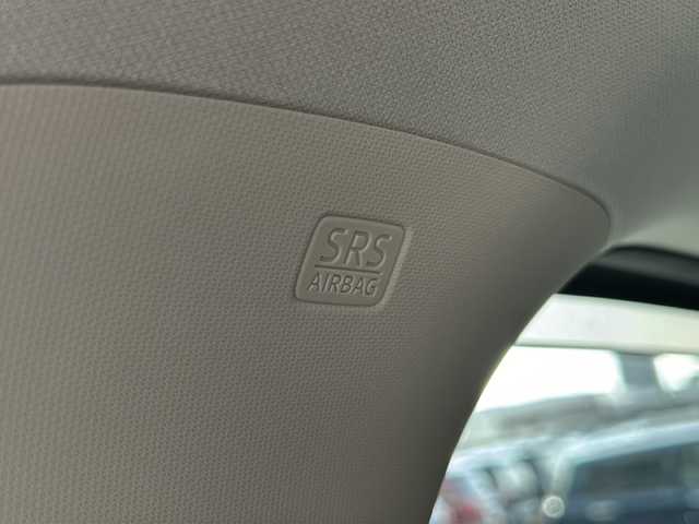 マツダ アテンザ ワゴン XD Lパッケージ 静岡県 2015(平27)年 5.4万km スノーフレイクホワイトパールマイカ 純正ナビ(フルセグTV・Bluetooth・CD・DVD)/バックカメラ/レーダークルーズコントロール/衝突被害軽減ブレーキ/車線逸脱警報システム/LEDヘッドランプ/オートライト/オートエアコン/パドルシフト/前席パワーシート/シートヒーター/スマートキー/プッシュエンジンスタート