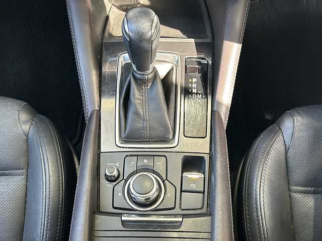 マツダ アテンザ ワゴン XD Lパッケージ 静岡県 2015(平27)年 5.4万km スノーフレイクホワイトパールマイカ 純正ナビ(フルセグTV・Bluetooth・CD・DVD)/バックカメラ/レーダークルーズコントロール/衝突被害軽減ブレーキ/車線逸脱警報システム/LEDヘッドランプ/オートライト/オートエアコン/パドルシフト/前席パワーシート/シートヒーター/スマートキー/プッシュエンジンスタート