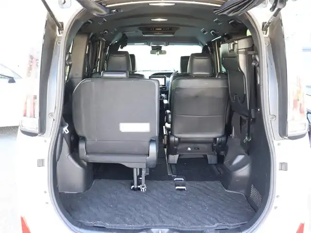 トヨタ ノア Si ダブルバイビーⅢ 神奈川県 2020(令2)年 4.3万km ホワイトパールクリスタルシャイン ワンオーナー/純正メモリナビ/フルセグテレビ/フリップダウンモニター/クルーズコントロール/プッシュスタート/両側パワースライドドア/ETC2.0/LEDヘッドライト/スマートキー/保証書/取説/ナビ説/記録(R.4.5.7)/スペアスマートキー