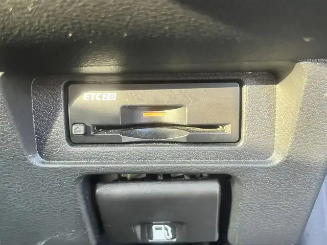 日産 ノート e－パワー X FOUR 島根県 2023(令5)年 6.5万km スーパーブラック 4WD/プロパイロット　/・レーダークルーズコントロール/・レーンアシスト/純正９インチメモリナビ　/(AM/FM/フルセグTV/Ｂｌｕｅｔｏｏｔｈ接続)　/全方位／バックカメラ　/ビルトインＥＴＣ2.0/インテリジェント　エマージェンシーブレーキ/後側方車両検知警報システム/前後コーナーセンサー　/前席シートヒーター　/ステアリングヒーター/電動パーキングブレーキ/オートホールド　/オートハイビーム／ライト/置くだけ充電/純正フロアマット/保証書・取扱説明書・スペアキー1本