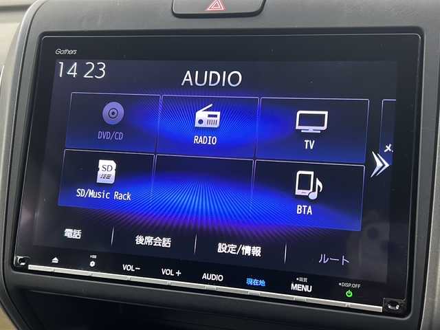 ホンダ フリード ハイブリット G ホンダセンシング 宮城県 2018(平30)年 6万km ルナシルバーM 禁煙車/ホンダセンシング/・衝突軽減ブレーキ/・路外逸脱抑制機能/・先行車発進お知らせ機能/・アダプティブクルーズコントロール/・車線維持支援システム/・標識認識機能/両側パワースライドドア/バックカメラ/純正9インチSDナビ/・BT/SD/DVD/CD/AM/FM/フルセグTV/純正ドライブレコーダー（F/R）/ビルトインETC/ステアリングスイッチ/プッシュスタート/スマートキー/LEDヘッドライト/純正フロアマット/純正15インチホイールキャップ/後席ロールサンシェード/ドアバイザー/横滑り防止装置/アイドリングストップ