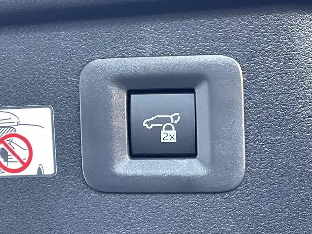 トヨタ アルファードハイブリット Z 東京都 2025(令7)年 0.1千km ブラック 登録済未使用車　/１４型ディスプレィオーディオ　/BluetoothAudio/HDMI/USB/AppleCarPlay/AndroidAuto/アラウンドビューモニター/ムーンルーフ　/両側パワースライドドア　/パワーバックドア　/セーフティセンス /パーキングサポートブレーキ /ブラインドスポットモニター /レーダクルーズコントロール/レーントレーンシングアシスト/アダプティブハイビームアシスト/ドライバー異常時対応システム/プッシュエンジンスタート/スマートキー/保証書＆取説