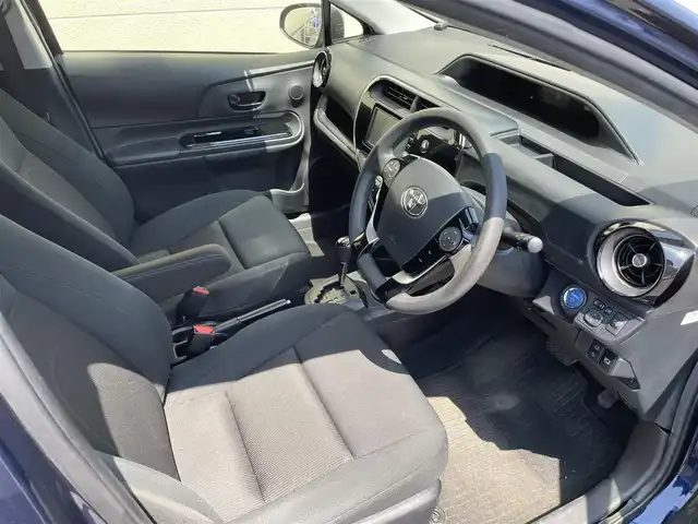 トヨタ アクア S スタイルブラック 茨城県 2018(平30)年 6.4万km ダークブルーマイカ Toyota Safety Sense C/純正SDナビ(NSCP-W64)/・ワンセグYV/CD/BT/バックカメラ/ETC/ステアリングリモコン/オートハイビーム/オートライト/LEDライト/ライトレベライザー/Wエアバッグ/横滑り防止装置/ABS/フロアマット/ウインカーミラー/電動格納ミラー/スマートキー/プッシュスタート/取扱説明書