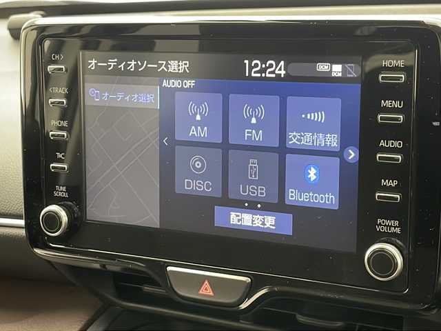 トヨタ ヤリスクロス ハイブリッド Z 千葉県 2020(令2)年 3.6万km ホワイトパールクリスタルシャイン 純正8インチナビ/　AM FM Bluetooth USB/フルセグTV/バックモニター/レーダークルーズコントロール/プリクラッシュセーフティ/レーンキープアシスト/オートハイビーム/パーキングアシスト/ビルトインETC2.0/ドライブレコーダー/LEDオートヘッドライト/ハーフレザーシート/パワーシート/シートヒーター(前席)/純正18インチアルミホイール/ドライブモードセレクト/オートブレーキホールド/スマートキー&プッシュスタート