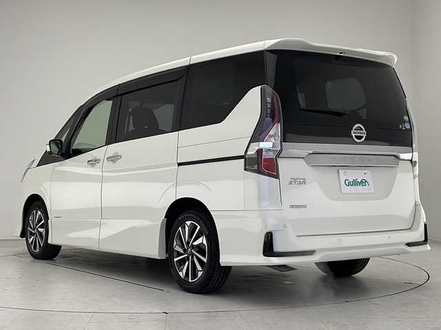 日産 セレナ ハイウェイスター V 愛知県 2020(令2)年 5.2万km ブリリアントホワイトパール 衝突軽減システム/純10型ナビ/11型フリップダウンモニター/全方位カメラ/両側パワースライドドア/ブラインドスポットモニター/クルーズコントロール/コーナーセンサー/純正アルミホイール/LEDヘッドライト/リアオートエアコン/レーンキープアシスト/オートマチックハイビーム/ドライブレコーダー/ETC/ステアリングスイッチ/スマートキー/プッシュスタート