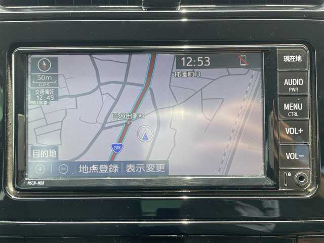 トヨタ プリウス S 福岡県 2018(平30)年 6.9万km スーパーホワイトⅡ エンジンスタートボタン/スマートキー（スペアキー１本）/アイドリングストップ/パワーステアリング/パワーウィンドウ/オートエアコン/ETC/純正SDナビ（CD.BT.ワンセグ）/純正フロアマット/純正アルミホイール/エアロパーツ（F.S.R）/ABS/横滑り防止装置/盗難防止装置/オートライト/W+サイドエアバック/衝突軽減システム/カーテンエアバック