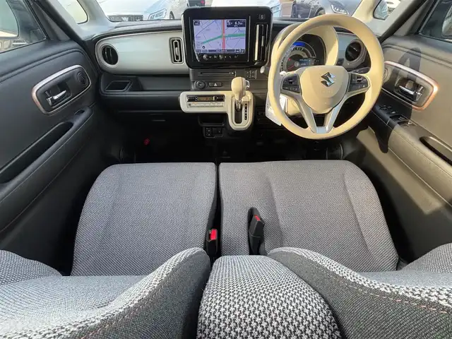 スズキ ワゴンＲ スマイル HYBRID X 徳島県 2024(令6)年 0.8万km ピュアホワイトP 純正SDナビ/　Bluetooth、CD、DVD、USB、TV/両側パワースライドドア/リアパーキングセンサー/シートヒーター【Ｄ席のみ】/LEDフォグランプ/USB充電口×２/アイドリングストップ/純正フロアマット/ドアバイザー/デュアルカメラブレーキサポート/横滑り防止機能/レーンキープアシスト/盗難防止装置