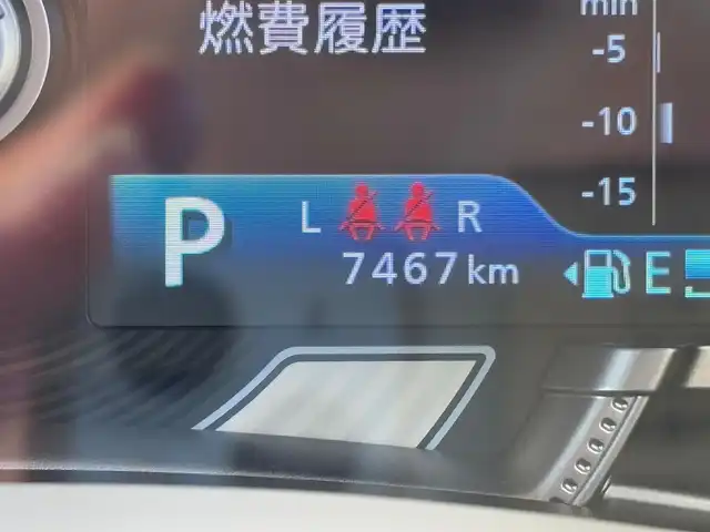 スズキ ワゴンＲ スマイル HYBRID X 沖縄県 2024(令6)年 0.8万km ピュアホワイトP 純正ナビ　/（ＡＭ／ＦＭ／ＣＤ／ＤＶＤ／ＢＴ）　/フルセグＴＶ　/全方位モニター　/両側パワスラ　/衝突軽減　/クルーズコントロール　/コーナーセンサー　/純正フロアマット　/ベンチシート　/レーンキープアシスト/アイドリングストップ/スマートキー/LEDヘッドライト/オートライト