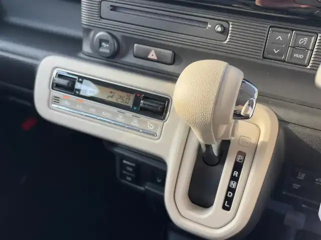 スズキ ワゴンＲ スマイル HYBRID X 徳島県 2024(令6)年 0.8万km ピュアホワイトP 純正SDナビ/　Bluetooth、CD、DVD、USB、TV/両側パワースライドドア/リアパーキングセンサー/シートヒーター【Ｄ席のみ】/LEDフォグランプ/USB充電口×２/アイドリングストップ/純正フロアマット/ドアバイザー/デュアルカメラブレーキサポート/横滑り防止機能/レーンキープアシスト/盗難防止装置