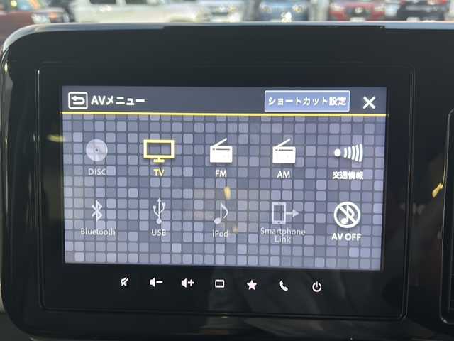 スズキ ワゴンＲ スマイル HYBRID X 沖縄県 2024(令6)年 0.8万km ピュアホワイトP 純正ナビ　/（ＡＭ／ＦＭ／ＣＤ／ＤＶＤ／ＢＴ）　/フルセグＴＶ　/全方位モニター　/両側パワスラ　/衝突軽減　/クルーズコントロール　/コーナーセンサー　/純正フロアマット　/ベンチシート　/レーンキープアシスト/アイドリングストップ/スマートキー/LEDヘッドライト/オートライト