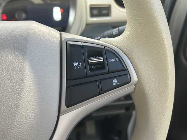 スズキ ワゴンＲ スマイル HYBRID X 沖縄県 2024(令6)年 0.8万km ピュアホワイトP 純正ナビ　/（ＡＭ／ＦＭ／ＣＤ／ＤＶＤ／ＢＴ）　/フルセグＴＶ　/全方位モニター　/両側パワスラ　/衝突軽減　/クルーズコントロール　/コーナーセンサー　/純正フロアマット　/ベンチシート　/レーンキープアシスト/アイドリングストップ/スマートキー/LEDヘッドライト/オートライト