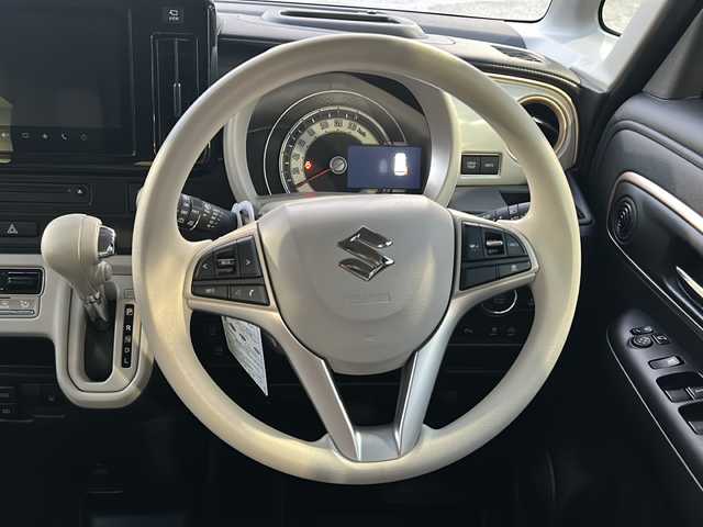 スズキ ワゴンＲ スマイル HYBRID X 沖縄県 2024(令6)年 0.8万km ピュアホワイトP 純正ナビ　/（ＡＭ／ＦＭ／ＣＤ／ＤＶＤ／ＢＴ）　/フルセグＴＶ　/全方位モニター　/両側パワスラ　/衝突軽減　/クルーズコントロール　/コーナーセンサー　/純正フロアマット　/ベンチシート　/レーンキープアシスト/アイドリングストップ/スマートキー/LEDヘッドライト/オートライト