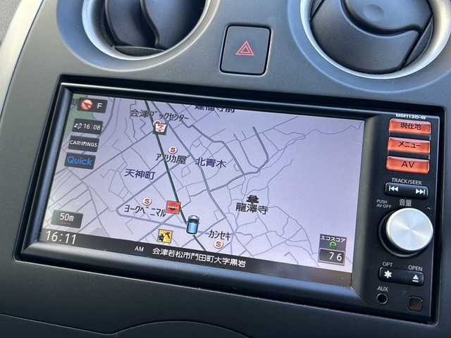 日産 ノート X FOUR 福島県 2013(平25)年 5.8万km ブリリアントホワイトパール パートタイム４ＷＤ　純正ＳＤナビ　バックカメラ　純正エンジンスターター　純正ホイールカバー付き冬タイヤ車載　純フロアマット　電動格納ミラー　ドラレコ　フルセグＴＶ　スペアキー　ＥＴＣ　Ｐスタート