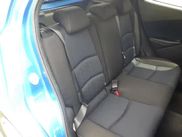 マツダ デミオ 13S 千葉県 2014(平26)年 5.1万km ダイナミックブルーマイカ スマートシティブレーキサポート/エコアイドル/純正SDナビ/地デジTV/【DVD/CD再生機能　Bluetooth接続】/バックカメラ/革巻きステアリング/ステアリングスイッチ/LEDヘッドライト/ウインカーミラー/純正15インチアルミホイル/サイド/カーテンエアバッグ/アドバンストキーレスエントリー