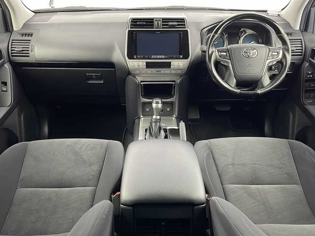 トヨタ ランドクルーザー プラド TX 新潟県 2018(平30)年 4.8万km ブラック 4WD/リフトアップ/オーバーフェンダー/社外マフラー/社外革コンピステアリング/アルパイン9インチナビ/(X9Z)/(CD.DVD.SD.フルセグ.Bluetooth)/バックカメラ/トヨタセーフティセンス/・プリクラッシュセーフティ/・レーダークルーズコントロール/・レーンキープアシスト/・オートマチックハイビーム/LEDオートライト/コーナーセンサー/ドライブレコーダー/BFgoodrich/プッシュスタート/スマートキー/フロアマット