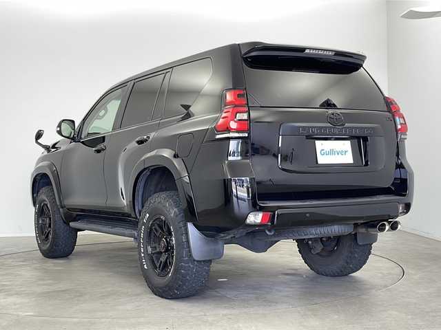 トヨタ ランドクルーザー プラド TX 新潟県 2018(平30)年 4.8万km ブラック 4WD/リフトアップ/オーバーフェンダー/社外マフラー/社外革コンピステアリング/アルパイン9インチナビ/(X9Z)/(CD.DVD.SD.フルセグ.Bluetooth)/バックカメラ/トヨタセーフティセンス/・プリクラッシュセーフティ/・レーダークルーズコントロール/・レーンキープアシスト/・オートマチックハイビーム/LEDオートライト/コーナーセンサー/ドライブレコーダー/BFgoodrich/プッシュスタート/スマートキー/フロアマット