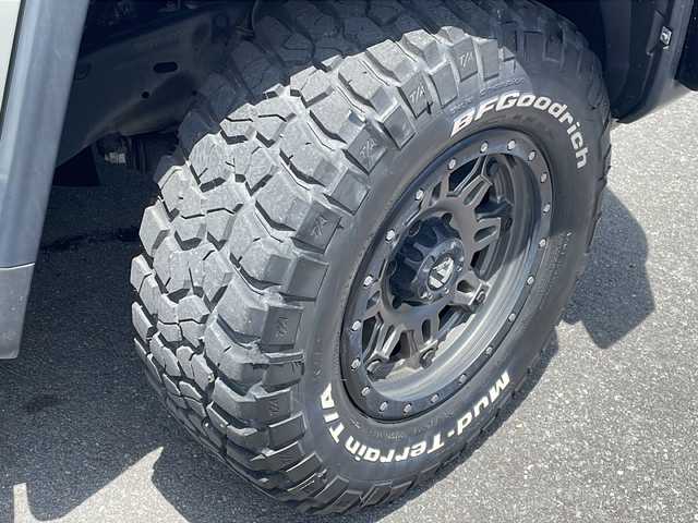 トヨタ ＦＪクルーザー カラーパッケージ 長野県 2017(平29)年 5.3万km 白 2インチリフトアップ/４WD/メモリナビフルセグ TV/バックカメラ/ETC/社外17インチアルミ/BFグッドリッチMUDテレインタイヤ/クルーズコントロール/スペアキー×2