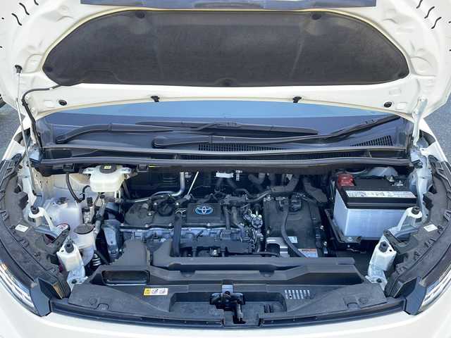 トヨタ ヴォクシー ハイブリッド S－Z 埼玉県 2023(令5)年 1.5万km ホワイトパールクリスタルシャイン Toyota Safety Sense/純正メモリナビ/　　Bluetooth/CD/DVD/ブルーレイ/フルセグ/HDMI/純正フリップダウンモニター/パノラミックビューモニター/両側パワースライドドア/パワーバックドア/レーダークルーズコントロール/LEDオートヘッドライト、オートマチックハイビーム/ハーフレザーシート/全席シートヒーター/純正16インチアルミホイール/パーキングアシスト/USBポート/100V充電/横滑り防止装置/ETC2.0/禁煙車/保証書/取扱説明書/スペアキー