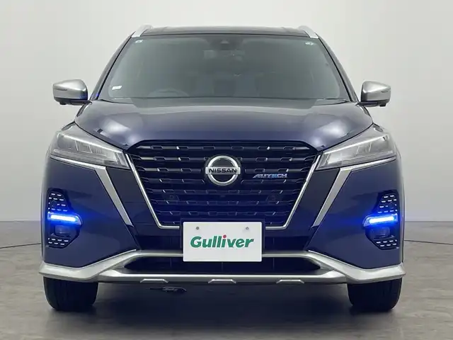 日産 キックス オーテック 三重県 2021(令3)年 1.9万km 青Ⅱ 禁煙車/純正ナビ/AM/FM/CD/DVD/BT/SD/フルセグTV/エマージェンシーブレーキ /アラウンドビューモニター /プロパイロッド/インテリジェントルームミラー/電子パーキングブレーキ/オートライト/オートハイビーム/LEDヘッドライト/ルーフレール /ドライブレコーダー/ハーフレザーシート /シートヒーター /革巻きステアリング/ETC/インテリジェントキー/プッシュスタート