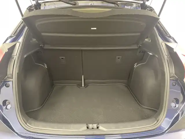 日産 キックス オーテック 三重県 2021(令3)年 1.9万km 青Ⅱ 禁煙車/純正ナビ/AM/FM/CD/DVD/BT/SD/フルセグTV/エマージェンシーブレーキ /アラウンドビューモニター /プロパイロッド/インテリジェントルームミラー/電子パーキングブレーキ/オートライト/オートハイビーム/LEDヘッドライト/ルーフレール /ドライブレコーダー/ハーフレザーシート /シートヒーター /革巻きステアリング/ETC/インテリジェントキー/プッシュスタート