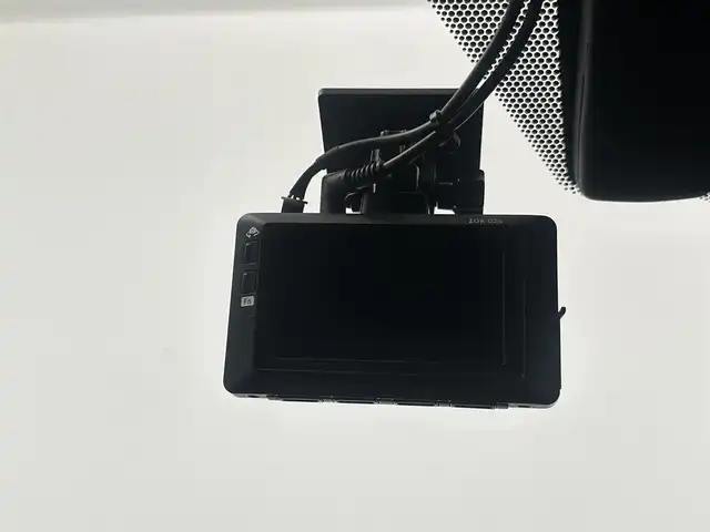 レクサス ＵＸ 250h Fスポーツ 愛知県 2020(令2)年 6.7万km グラファイトブラックガラスフレーク レクサスセーフティーセンス　/レーダークルーズコントロール　/メーカーOPナビ　/フルセグTV　/Bluetooth　/サンルーフ　/クリアランスソナー　/パドルシフト　/パワーバックドア　/パワーシート　/ステアリングヒーター　/自動防眩ミラー　/前後ドライブレコーダー　/USB×2　/ETC2.0 /オートマチックハイビーム　/革巻きステアリング　/レザーシート　