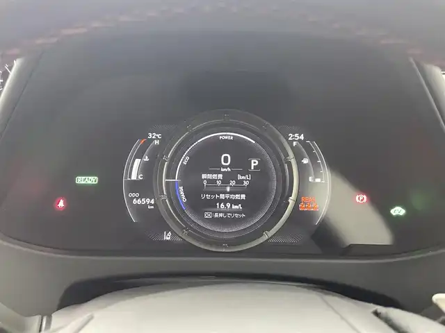 レクサス ＵＸ 250h Fスポーツ 熊本県 2020(令2)年 6.7万km グラファイトブラックガラスフレーク レクサスセーフティーセンス　/レーダークルーズコントロール　/メーカーOP10.3インチナビ　/フルセグTV　/Bluetooth　/サンルーフ　/前後クリアランスソナー　/パドルシフト　/パワーバックドア　/前席シートヒーター/前席パワーシート　/ステアリングヒーター　/自動防眩ミラー　/前後ドライブレコーダー　/USB×2　/ETC2.0 /オートライト/オートマチックハイビーム　/革巻きステアリング　/レザーシート　/純正フロアマット/純正１８インチAW/スマートキー/プッシュスタート