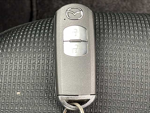 マツダ ＣＸ－５ XD プロアクティブ 千葉県 2017(平29)年 3.4万km ソウルレッドクリスタルM 純正メモリナビ　（Bluetooth/CD/DVD/USB/フルセグTV）/バックカメラ/純正ETC/衝突被害軽減システム/レーンキープアシスト/レーダークルーズコントロール/コーナーセンサー（前後）/ブラインドスポットモニター/アイドリングストップ/ヘッドアップディスプレイ/純正フロアマット/純正サイドバイザー/電格ミラー/オートライトハイビーム/LEDヘッドライト/社外17インチアルミホイール