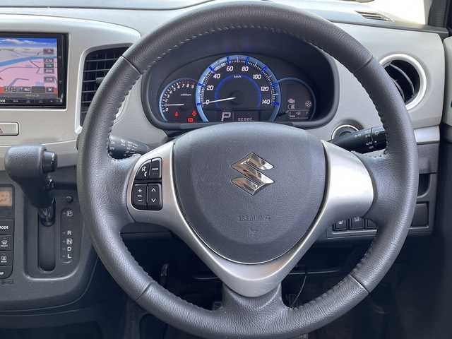 スズキ ワゴンＲ FZ 大分県 2014(平26)年 9.7万km ブルーイッシュブラックパール3 社外ナビ/フルセグTV/Bluetooth/DVD/純正フロアマット/純正14インチアルミホイール/オートライト/衝突被害軽減ブレーキ