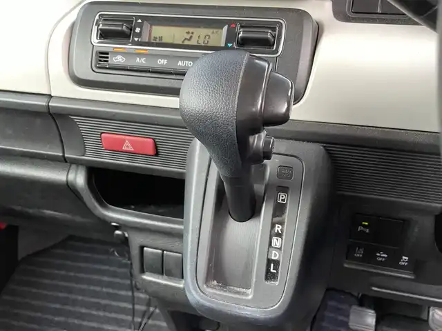 スズキ スペーシア HYBRID G 栃木県 2019(令1)年 11.5万km シルキーシルバーメタリック (株)IDOMが運営する【じしゃロン宇都宮店】の自社ローン対象車両になります。こちらは現金またはオートローンご利用時の価格です。自社ローンご希望の方は別途その旨お申付け下さい/ドライブレコーダー/パーキングアシスト/レーンキープアシスト/オートライト/社外７型メモリナビ/後方コーナーセンサー/バックカメラ/ＥＴＣ/プッシュスタート/スマートキー/アイドリングストップ