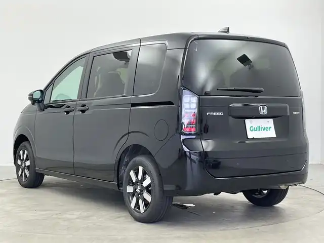 ホンダ フリード ハイブリット e:HEV AIR EX 新潟県 2025(令7)年 0.1千km クリスタルブラックパール 4WD/純正メモリナビ/　フルセグTV/Bluetooth/AppleCarPlay/Androiduto/レーダークルーズコントロール/衝突被害軽減ブレーキ/レーンキープアシスト/ブラインドスポットインフォメーション/踏み間違い衝突軽減システム/前後コーナーセンサー/両側パワースライドドア/前席シートヒーター/バックモニター/オートマチックハイビーム/LEDヘッドライト/オートライト/横滑り防止装置/レザーステアリング/ステアリングスイッチ/禁煙車