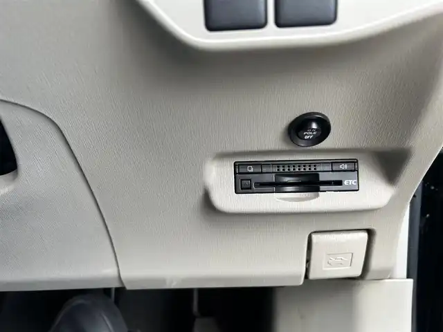 トヨタ プリウス S　マイコーデ 群馬県 2013(平25)年 13万km ブラック メモリナビ/バックカメラ/Bluetooth/レザー調シート/ステアリングスイッチ/オートライト/純正１５インチアルミホイール