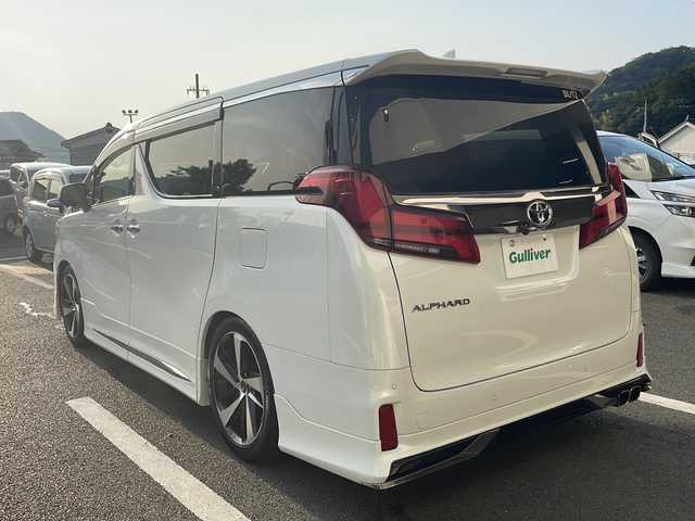トヨタ アルファード S タイプゴールドⅡ 京都府 2021(令3)年 2.2万km ホワイトパールクリスタルシャイン サンルーフ　モデリスタエアロ　純正ディスプレイオーディオナビ　Ｂｌｕｅｔｏｏｔｈオーディオ　バックカメラ　レーダークルーズ　３眼ＬＥＤ　前後ドラレコ　電動リアゲート　モデリスタアルミ　ＢＬＩＴＺ車高調