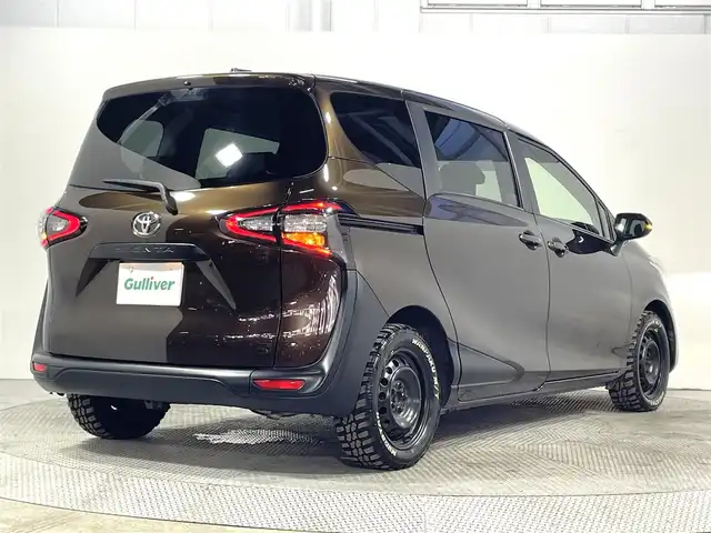 トヨタ シエンタ G クエロ 大阪府 2017(平29)年 4.7万km ヴィンテージブラウンパールクリスタルシャイン 純正ナビ(フルセグ/DVD再生/Bluetooth) Bカメラ ETC 両側パワースライドドア 衝突軽減 トヨタセーフティセンス オートライト スマートキー Pスタート オートエアコン