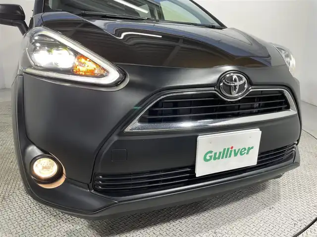 トヨタ シエンタ G クエロ 大阪府 2017(平29)年 4.7万km ヴィンテージブラウンパールクリスタルシャイン 純正ナビ(フルセグ/DVD再生/Bluetooth) Bカメラ ETC 両側パワースライドドア 衝突軽減 トヨタセーフティセンス オートライト スマートキー Pスタート オートエアコン