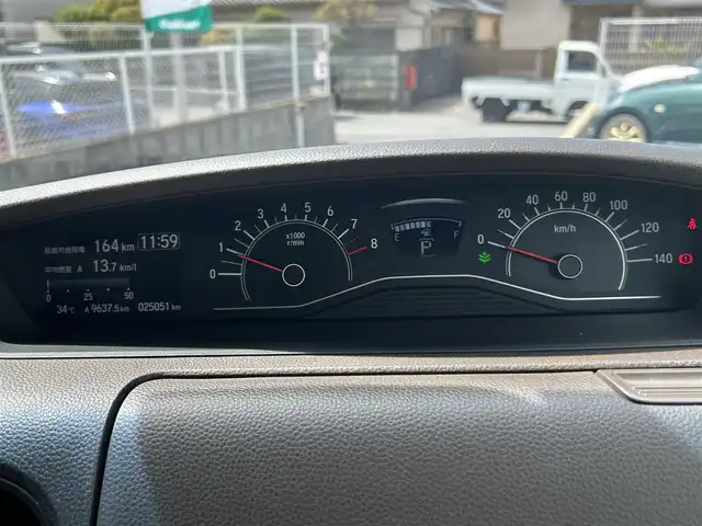 ホンダ Ｎ ＢＯＸ EX 奈良県 2021(令3)年 2.5万km プラチナホワイトパール 片側パワスラ/純正メーカーナビ/BT/TV/CD/DVD/USB/SD/iPod//衝突軽減システム/レーンキープアシスト/コーナーセンサー/追従式クルコン/横滑り防止装置/バックカメラ/フルフラットシート/ETC/シートヒーター/ステアリングスイッチ/純正フロアマット/オートLEDライト/スペアキー付