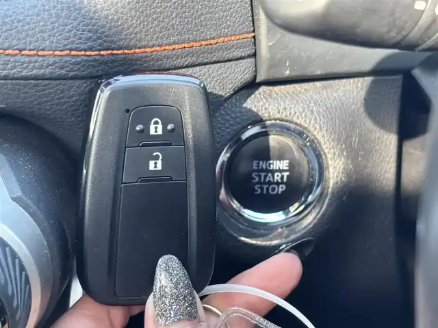 トヨタ ＲＡＶ４ アドベンチャー 宮城県 2020(令2)年 5万km アッシュグレーメタリック/シアンメタリック 登録時走行距離49503km/JAOSリップスポイラー/TRDリアガーニッシュ/JAOS20インチアルミホイール/パノラミックムーンルーフ/黒レザーシート/トヨタセーフティセンス/クリアランスソナー/純正9インチナビ/CD・DVD・Bluetooth・USB/フルセグテレビ/D席パワーシート/ステアリングリモコン/革巻きステアリング/ビルトインETC/アイドリングストップ/横滑り防止装置/LEDライト/フォグランプ/デイライト